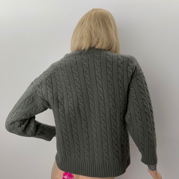 Aritzia Sunday Best Cable Knit Sweater  Merino Wool Green Old Money Sz Small - Picture 11 of 14